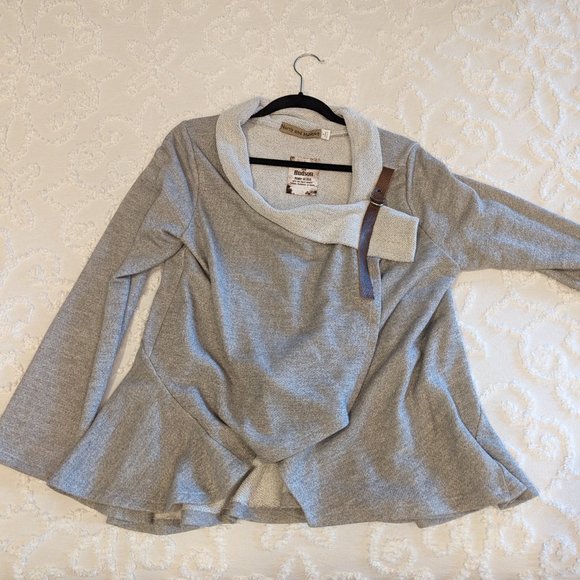 NWT Sweater by North and Hudson - Picture 2 of 3